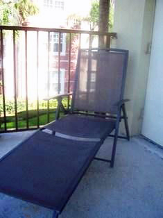 http://www.vistacayinn.com/custimages/KingsRansom18Balcony.jpg