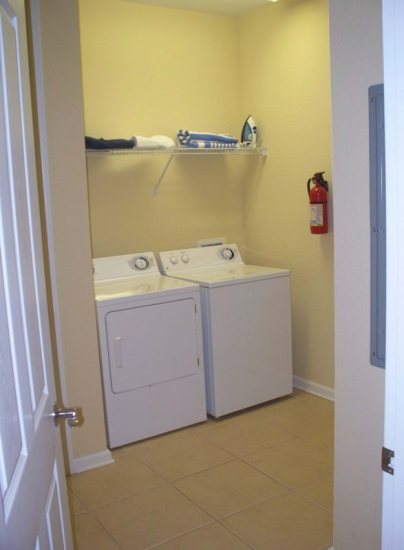 http://www.vistacayinn.com/custimages/KingsRansom27Laundry.JPG