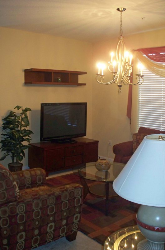 http://www.vistacayinn.com/custimages/KingsRansom29Living.JPG